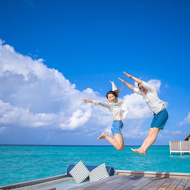 Inner happiness :) . . . . Maldives #asadphoto #slandvibes #islandlife #islandlifstyle #asadphotography #maldive #maldives photographer #weddinginmaldives #maldiveshoneymoon #honeymoon #visitasia #visitmaldives asad.photo/inner-happines…
