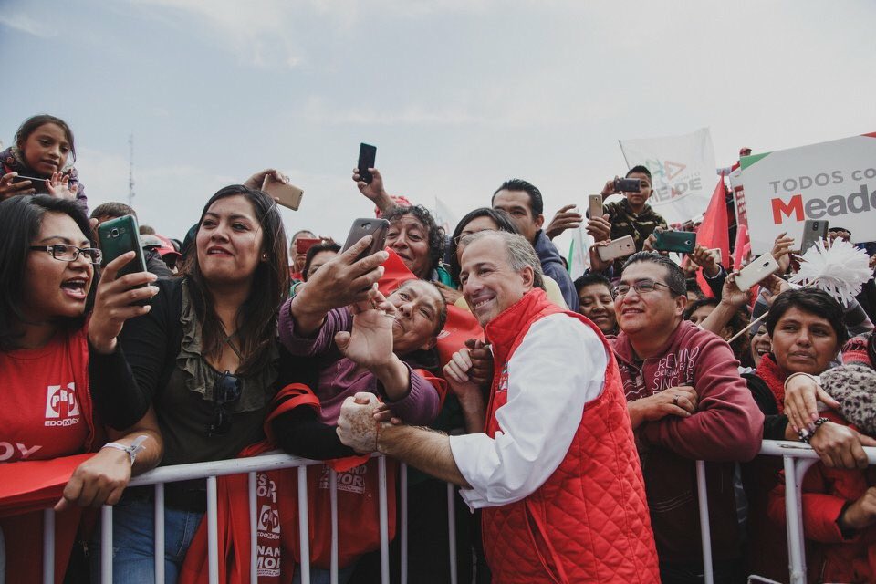 bcconmeade's tweet photo. Millones de Mexicanos estamos convencidos de la fuerza de nuestro proyecto y de @JoseAMeadeK Hoy En Toluca reafirmamos, que juntos vamos a tener un México próspero, con salud, seguridad y oportunidades. En unidad vamos a ganar el 1º de julio. https://t.co/fCe7JBP6Lz