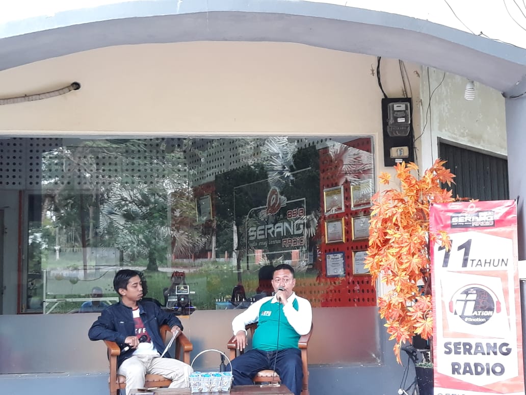 Talkshow Bersama Bapak Akhmad Syarifudin
( Anggota <a href="/KPUKotaSerang/">KPU Kota Serang</a> )
dengan Tema : Persiapan KPU Kota Serang,  dalam Perhitungan &amp; Pemungutan Suara. 
jangan lupa. Rabu,  27 Juni 2018. Datang ke TPS. &amp; Tentukan pilihan.
Pilkada Kota Serang 2018.
Menentukan Masa Depan.