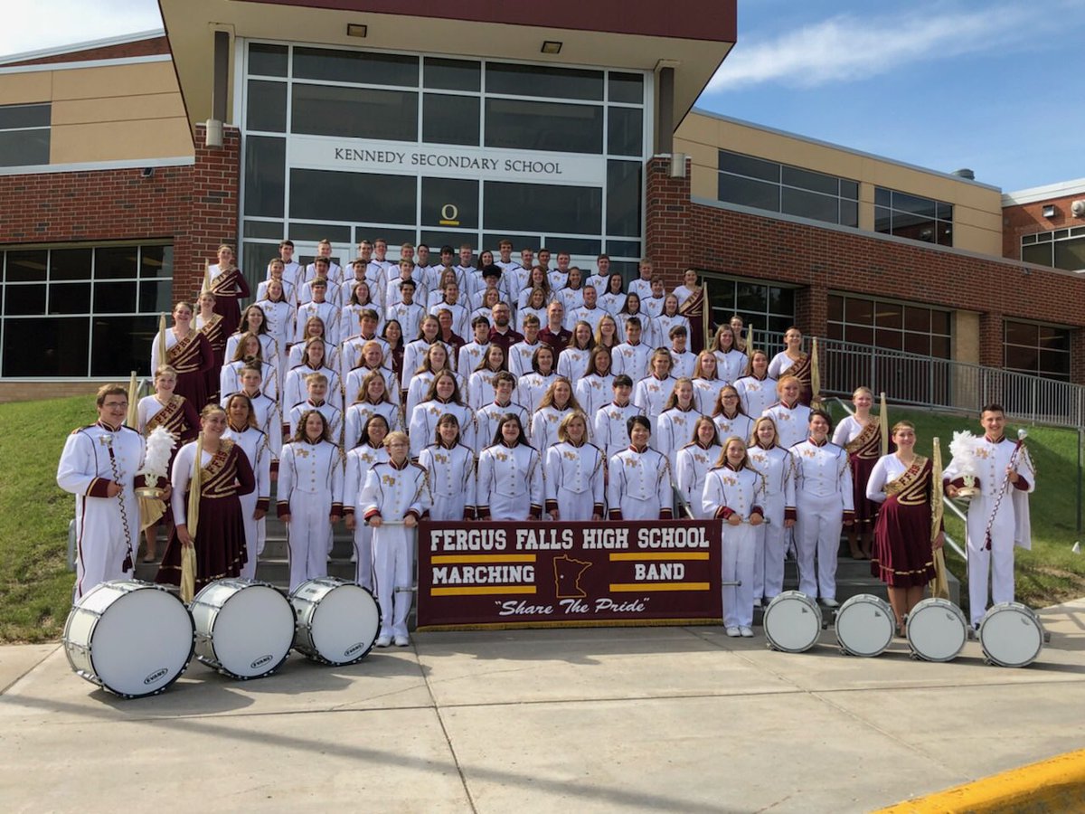 544Otters's tweet image. Spent today in Alexandria with our favorite marching band.  Such amazing representatives of Fergus Falls. So proud of all of them!