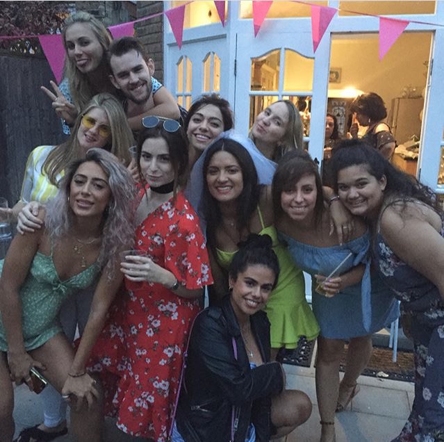 GemmaBrasill's tweet photo. 📸| Sophie postou essas fotos no instagram onde a Genma aparece (24/06). https://t.co/IdpfbY2I6w
