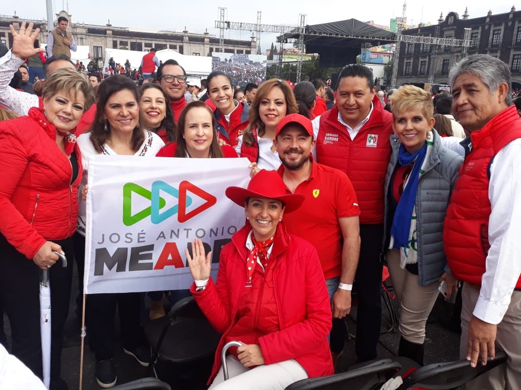 PpMeadeEdomex's tweet photo. #TeamEdoméx listo para ganar este 1 de julio 🗳💚💛❤️🇲🇽
Vamos a seguir #AvanzandoJuntos fuerte y con todo como solo los mexiquenses sabemos! 💪🏻 https://t.co/1rlrYMOmM6