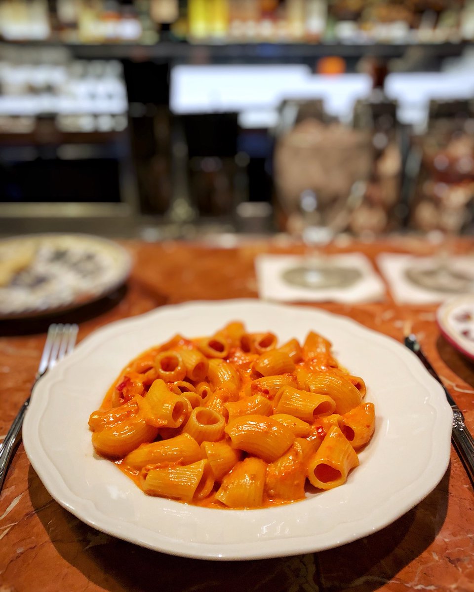 Spicy rigatoni vodka