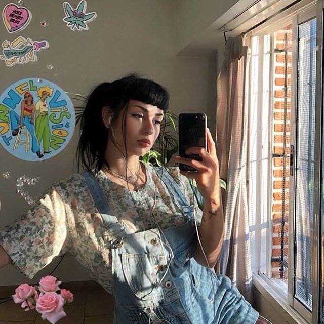 5 more hours of FREE WORLDWIDE SHIPPING❣️ don’t miss out ❤️ (<a href="/digitalnena/">lyla urzi monteverde</a> in #vintage top from the shop!) ift.tt/2Mmtrci