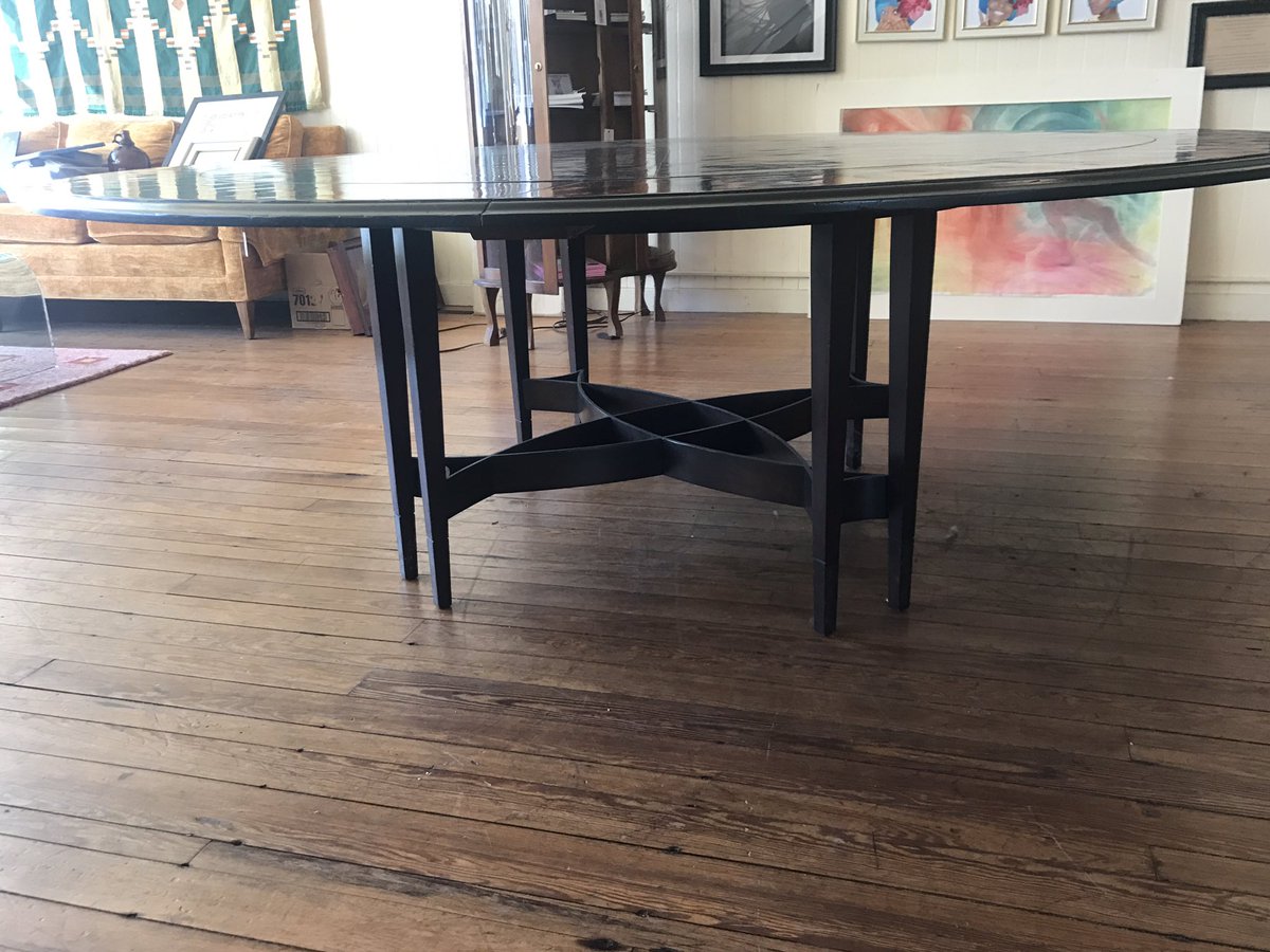 LivRework's tweet image. Table looking for a new home comes with 10 chairs.