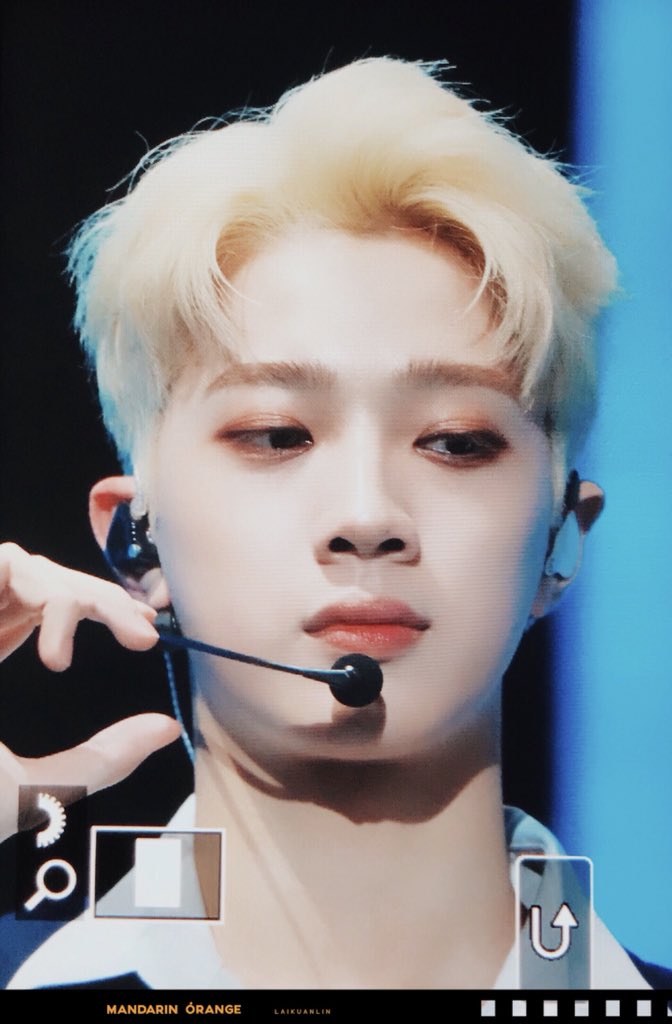 mandarin_010923's tweet photo. 180624 • • • #라이관린 https://t.co/xCeJVxzbrv
