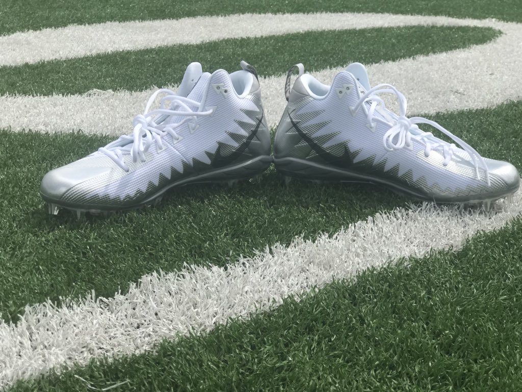 gogetityft's tweet photo. Get Ready for the Season, Need Cleats??? #cleats #alphamenace
#SWAG #footballife๐ #certified
#nikealpha #compete #football
๐๐๐๐ฏLetโs Go Get It....!!!! https://t.co/LVD8fAEput