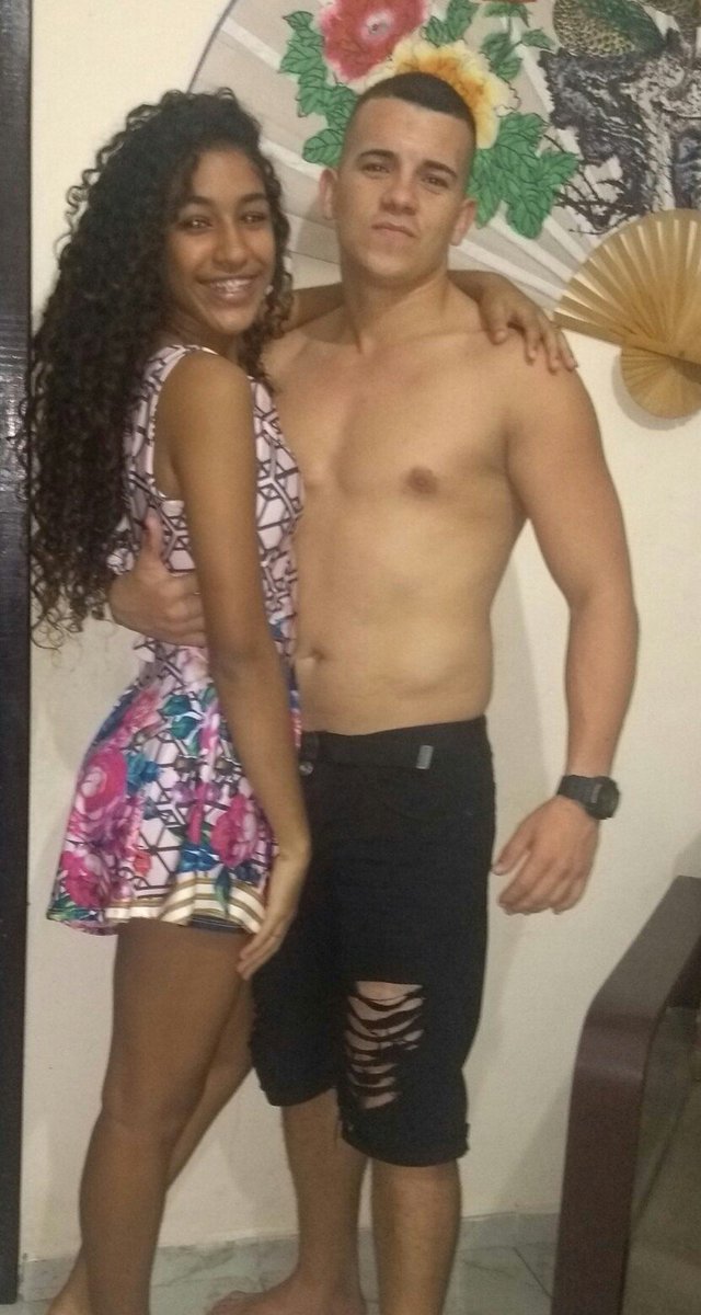 Bia12345Fabiana's tweet photo. Eu e ele 😍😍
#primoo https://t.co/suHYmBU6tA