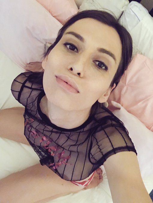 Mmmmm I&rsquo;m waiting baby. https://t.co/jx3i8ZOdJ1