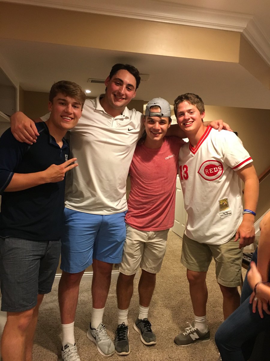 Hunter_z10's tweet photo. Happy birthday my man! Hope it was a good one! https://t.co/96FTUpcL9R