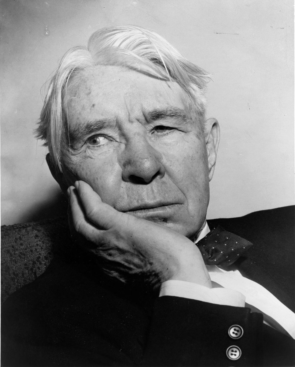 USofTX's tweet photo. "Texas is a blend of valor and swagger."
- Carl Sandburg https://t.co/1egAaEO5Mv