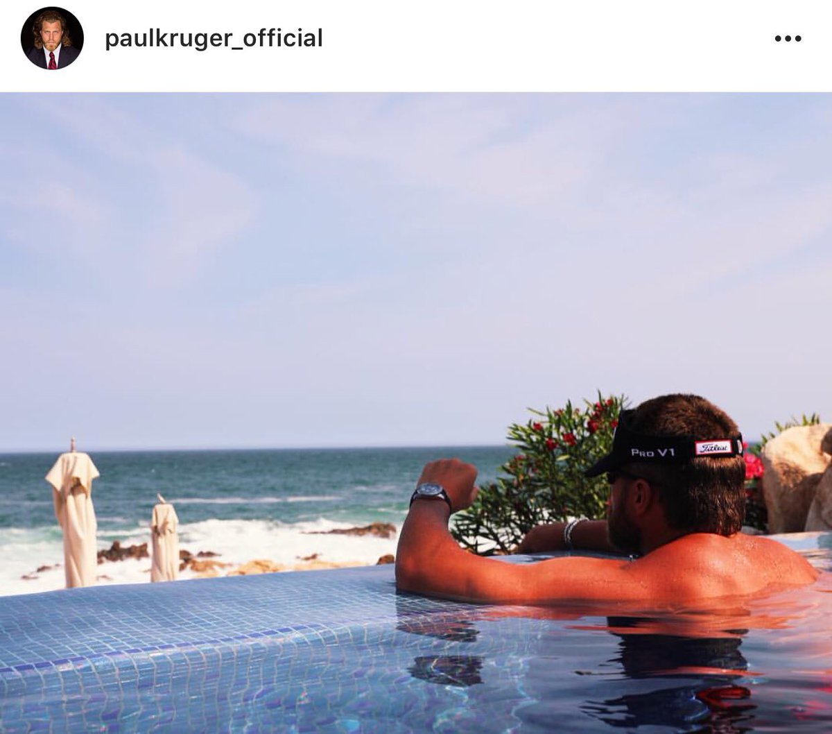 instagram.com/p/BkVmgiWF8pr/ poolside