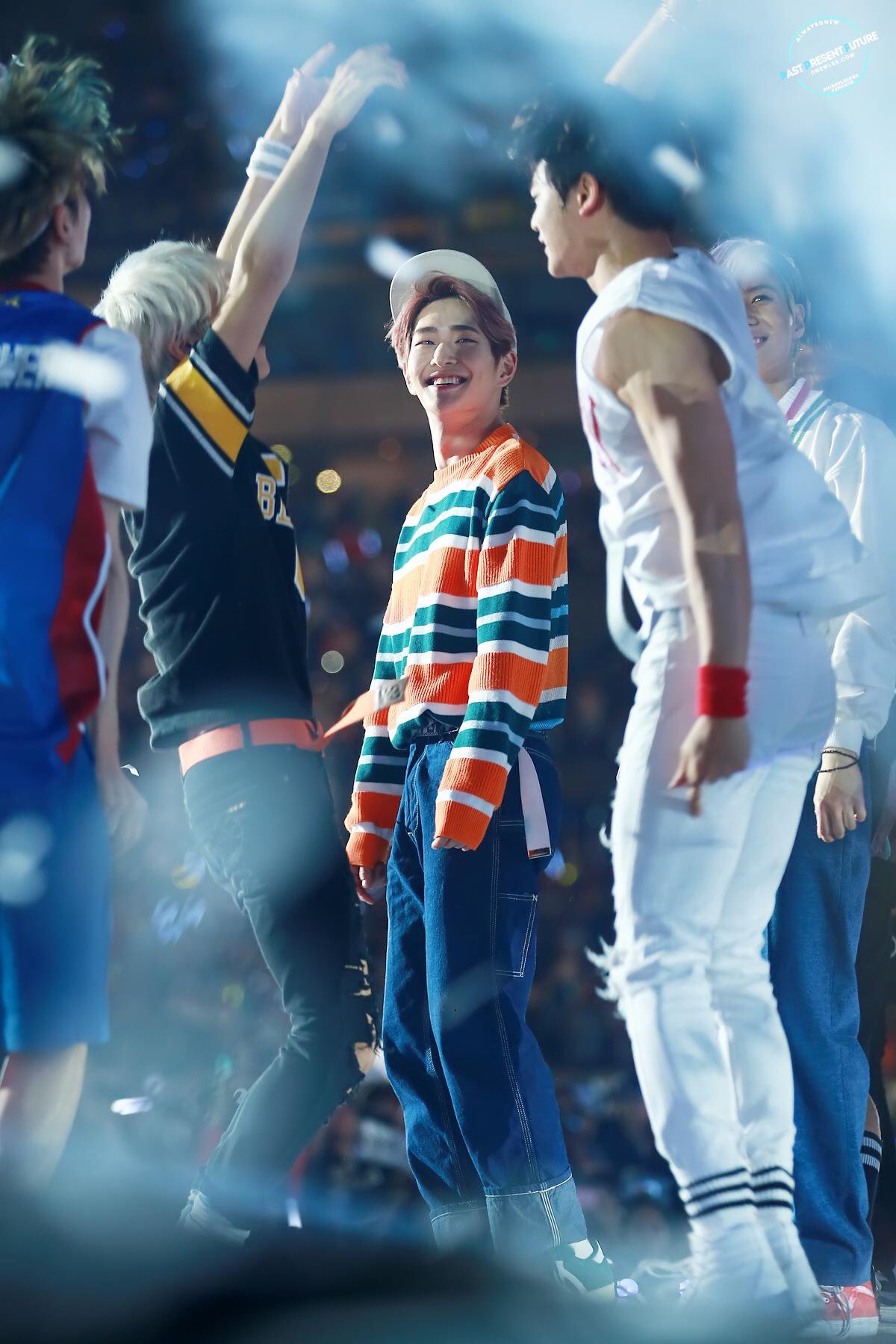 おにゅちゃん可愛い No Twitter Shinee Shineeisback Shinee Thestoryoflight Shinee 네가남겨둔말 Shinee Ourpage 네가남겨둔말 Ourpage T Co Hpscmzpnma