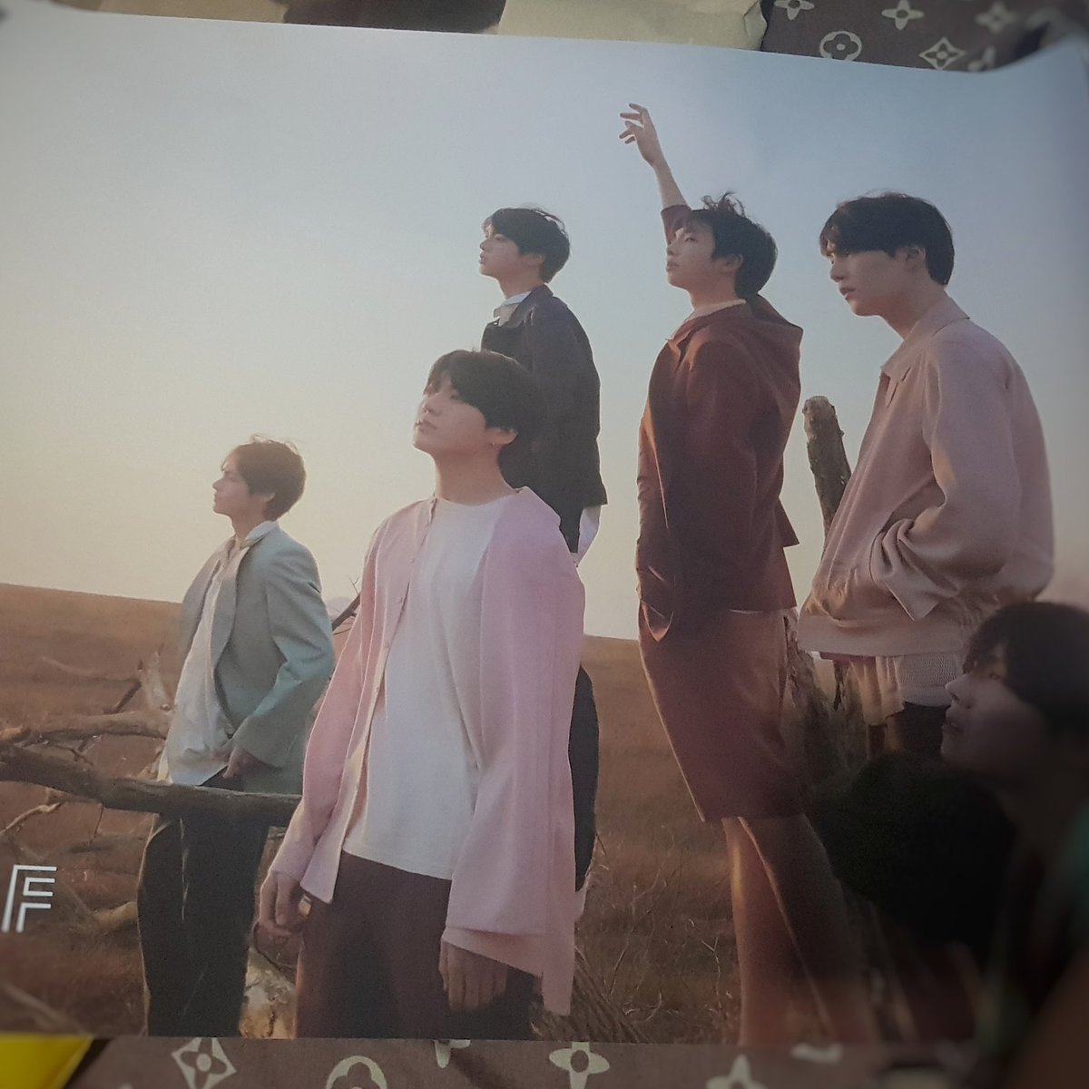 mvpkookie_91's tweet photo. Happy kiddo here. 😍😍😍
#LoveYourselfTear #yversion https://t.co/j2OtilzPQO
