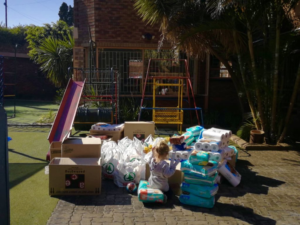 Radio702's tweet photo. New Beginningz currently houses 25 children and has been in operation since 2001! We stopped by with tons of baby essentials from Spar & goodies to keep warm throughout the winter #702TOL https://t.co/ezSZFdwSEN