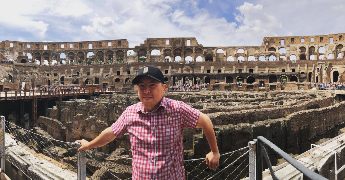 audioprogrammer's tweet photo. I’m really grateful that I’ve been able to get out of my small town upbringing and see the world. Rome is one place that amazes me every time #rome #colluseum #travel https://t.co/IOGY9r82rF