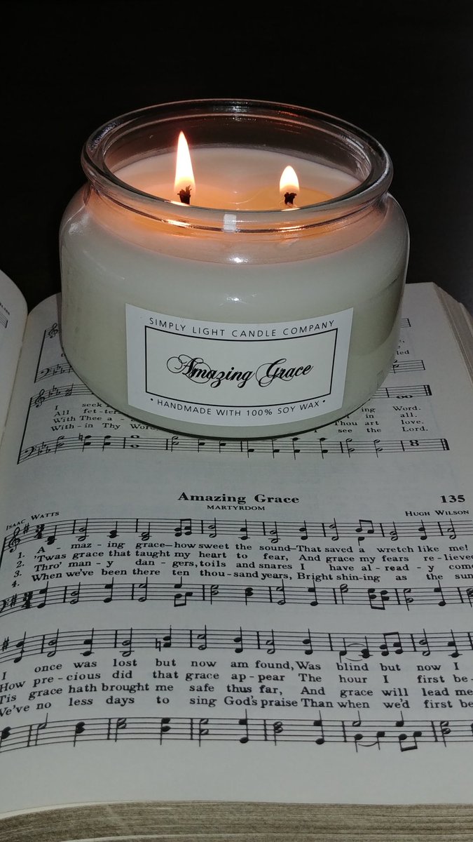 EJEOnward's tweet photo. @clloydmitchell Delightful home aroma, one candle at a time. https://t.co/czPhqZoX7s