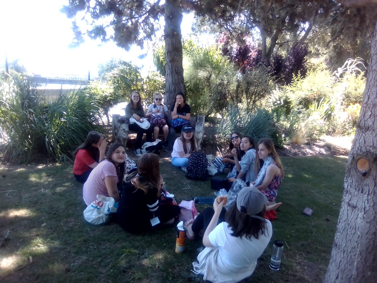 LakelandsAcad's tweet photo. We have arrived in Honfleur - having a little look around and some lunch in a beautiful park. #LakelandsAcad #LANormandyTrip2018
#LAWorldStudies https://t.co/T6ivjhSd2I