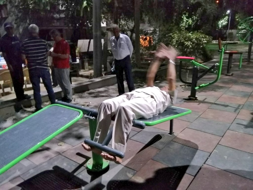 कल सेक्टर 1, पॉकेट 1, द्वारका में ओपन जिम का उद्धघाटन किया गया।
<a href="/AamAadmiParty/">AAP</a>
<a href="/AapKaGopalRai/">Gopal Rai</a>