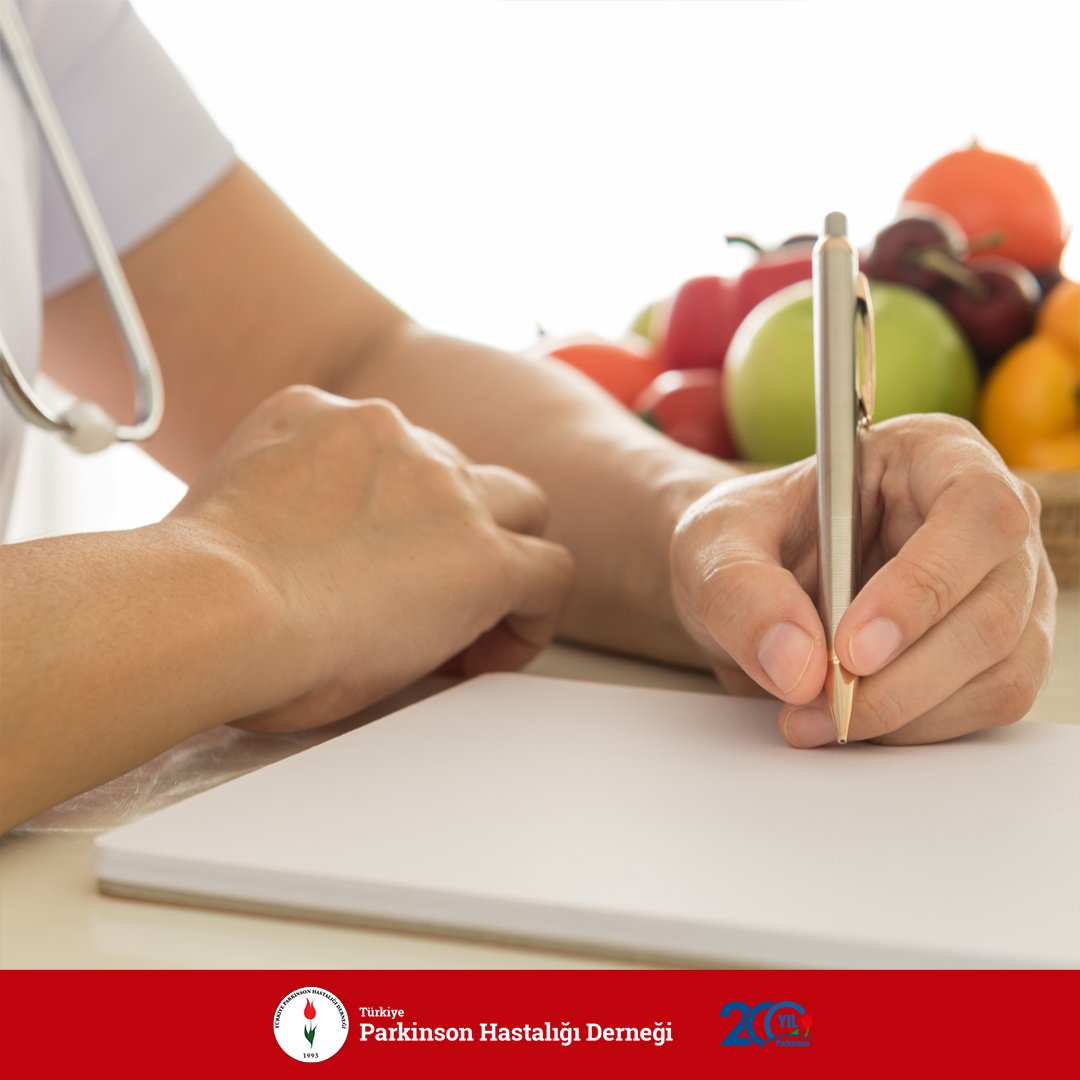 Parkinson hastalarının hayat kalitelerinin artırılmasında yeterli ve dengeli beslenme de önemlidir.
