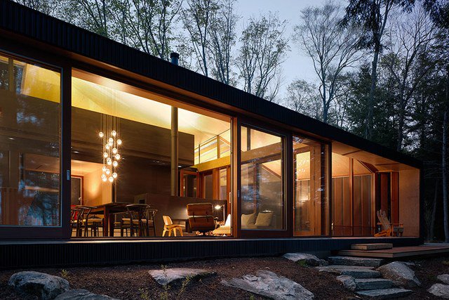 ArchDigest's tweet image. 11 must-see houses in the woods: archdg.co/Yr8Wm1P #GetClever