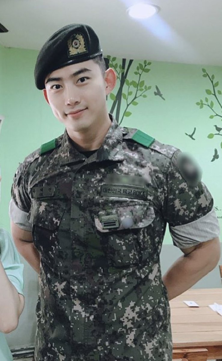 Wiphawan_Thong's tweet photo. ☂️2018-06-25 📮#180DAY
@taeccool 💚🐹《343Day》
택연 ได้รับชื่อนักบุญประจำตัวว่า จอห์น
https://t.co/MgB3v7H7B2 https://t.co/wyD3kXmHKA