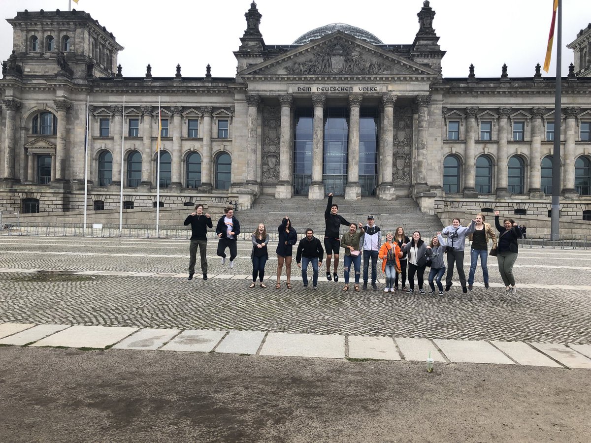 bburggerman's tweet photo. More Reichstag https://t.co/oK9Ef0suCU