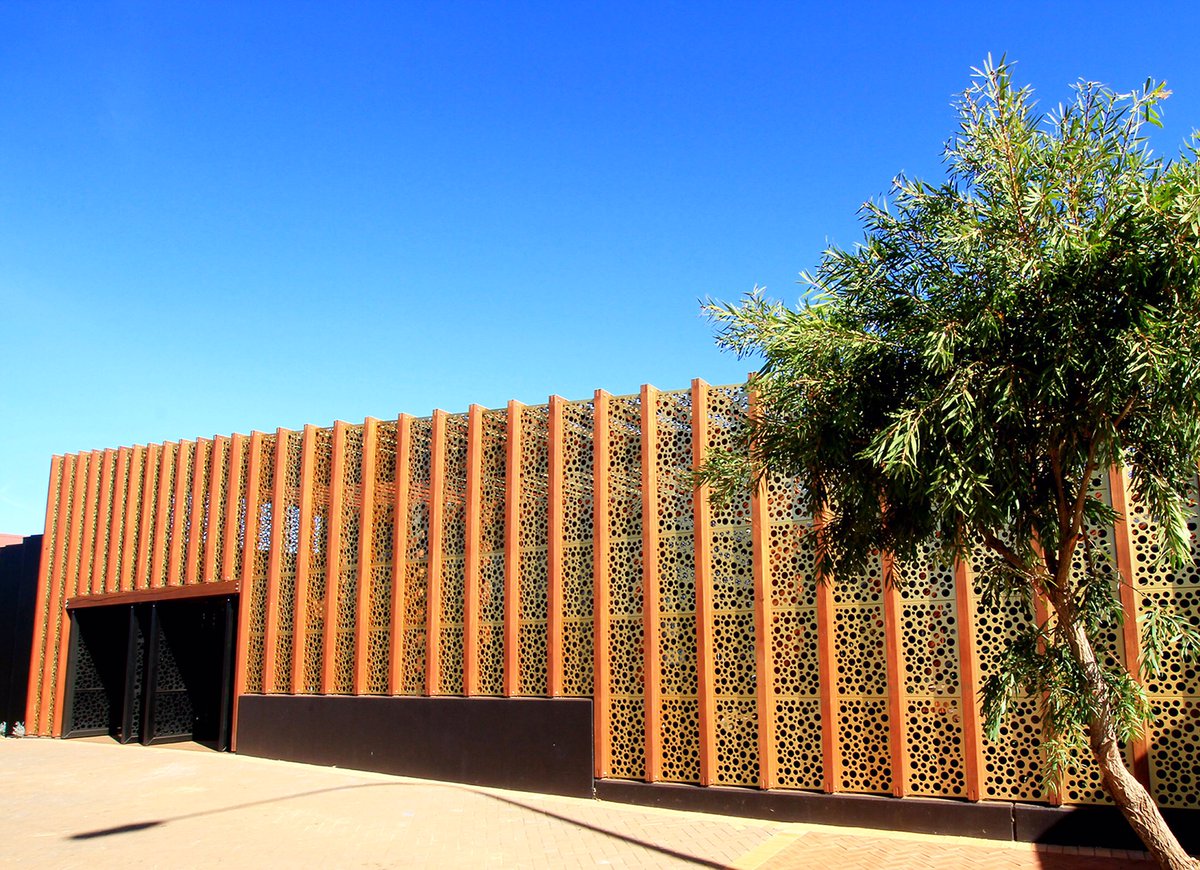 Commercial entry in this year's WA Architecture Awards
Northern Goldfields Regional Offices Administration Centre by Donovan Payne Architects
Builder: Majstrovich Building Company
📷 Kim Donovan

#WAArchitectureAwards2018 #Awards #theinstitute #WAChapter #architecture #architects