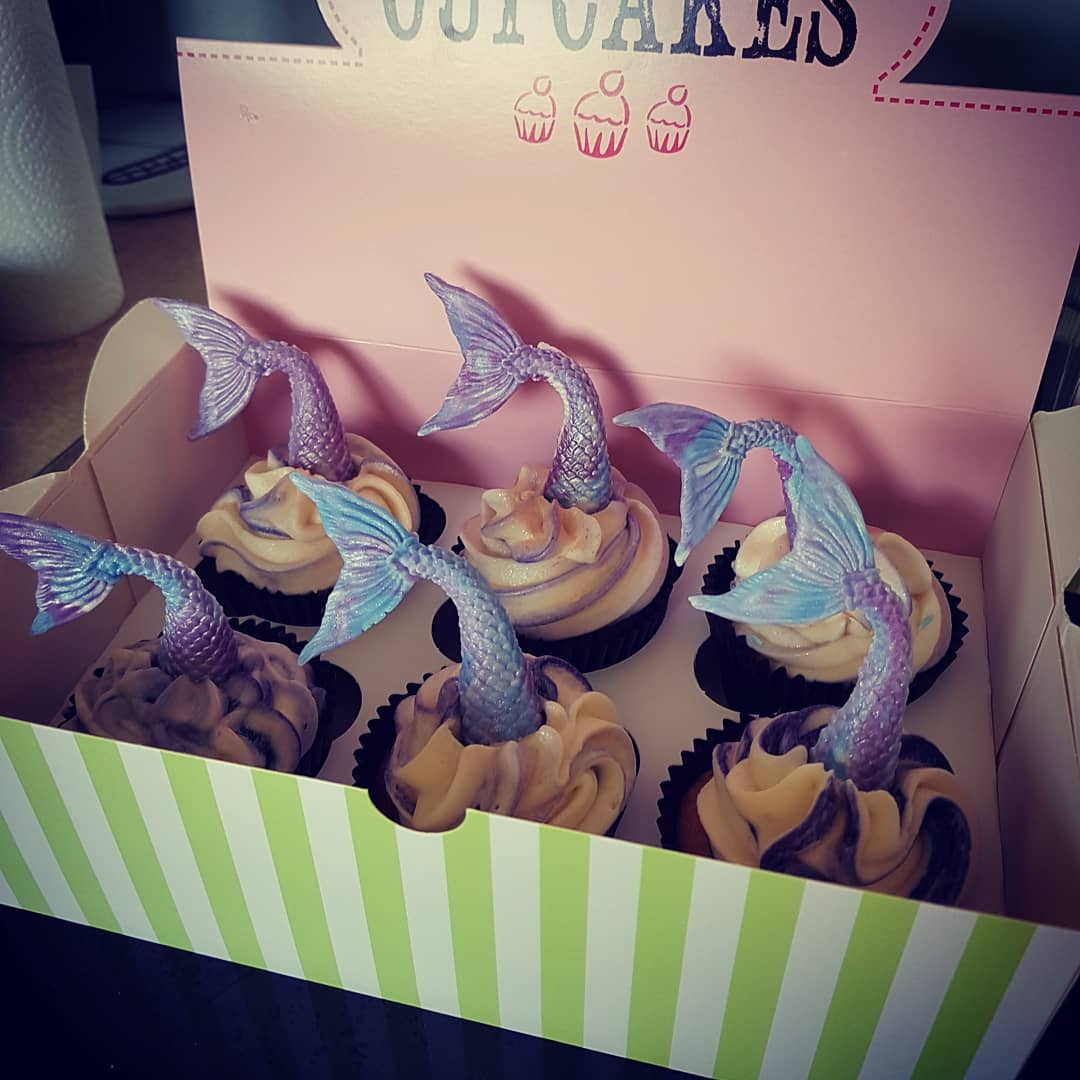 freecakessutton's tweet photo. We've been busy! Thank you to all the bakers who have donated cakes over the last few months to kids and older people in the area. https://t.co/aqkoMxQxmb
