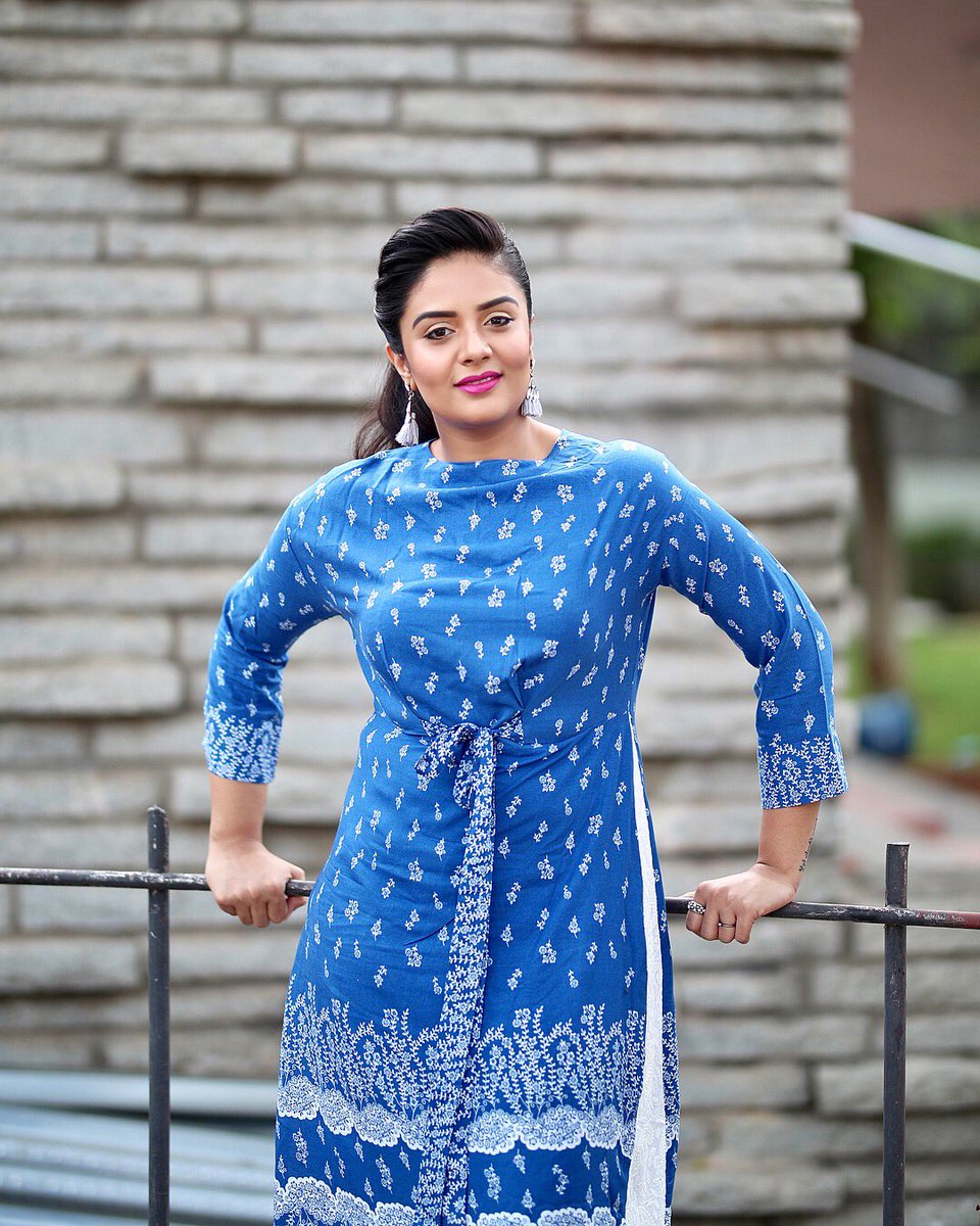 SreeMukhi tweet media