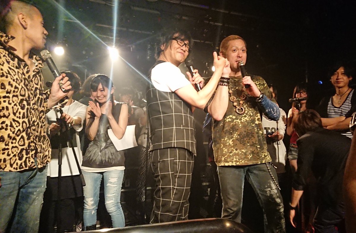 newassaultyuuki's tweet photo. 改めて、昨日はSHS Vol.4ありがとうございました✨

7時間超の鬼長丁場、開演から最後までいてくださった精鋭お客様のタフさには主催として頭が下がります🙏

ゲストの高取さんはホンマに最高の歌声と最高のお人柄、最高of最高でした✨

そして過去最強の客席の熱量...
SHS半端ないって！！！！

#SHS4 https://t.co/PRLtG1jLrd