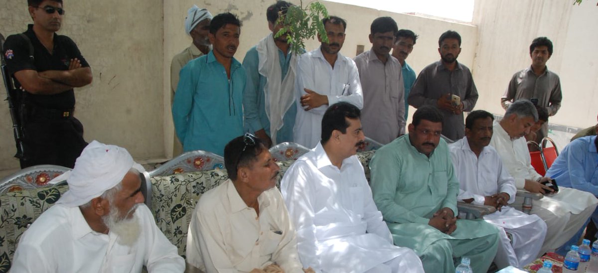 gillanihouse_MC's tweet photo. Syed Yousaf Raza Gillani election campaign activity in constituency NA158 20MR chak Multan. https://t.co/w20T6P55eU