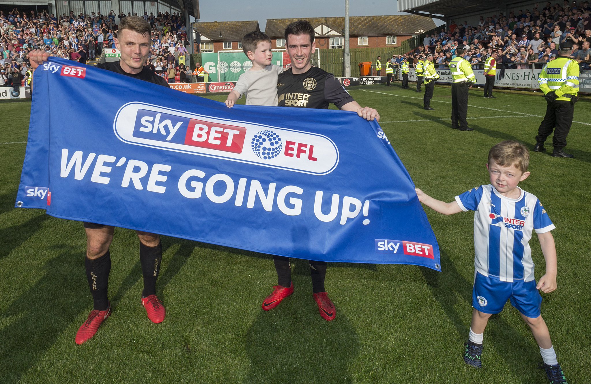   Happy 25th Birthday to Jamie Walker!    