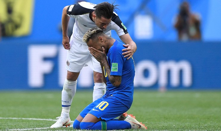 bet365's tweet photo. When you realise there are no more 1pm kick-offs at World Cup 2018.

😥 https://t.co/JDSq4PQw0B