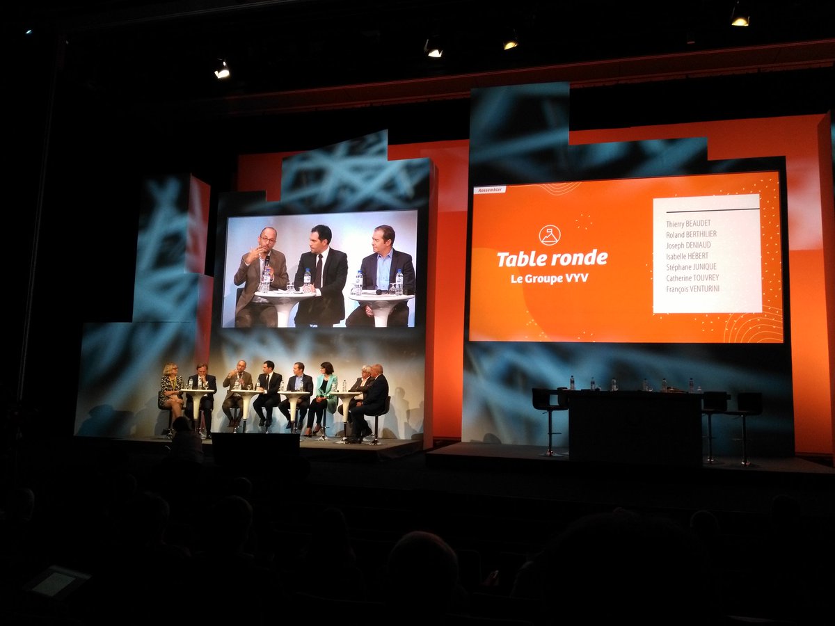 amagloire10's tweet photo. #AGHMutuelle2018 Pour @ThierryBeaudet le @Groupe_VYV est «Acteur de santé, acteur de #ProtectionSociale, entrepreneur du mieux vivre et globalement acteur d'#InnovationSociale» https://t.co/si3JLsJ6Ph