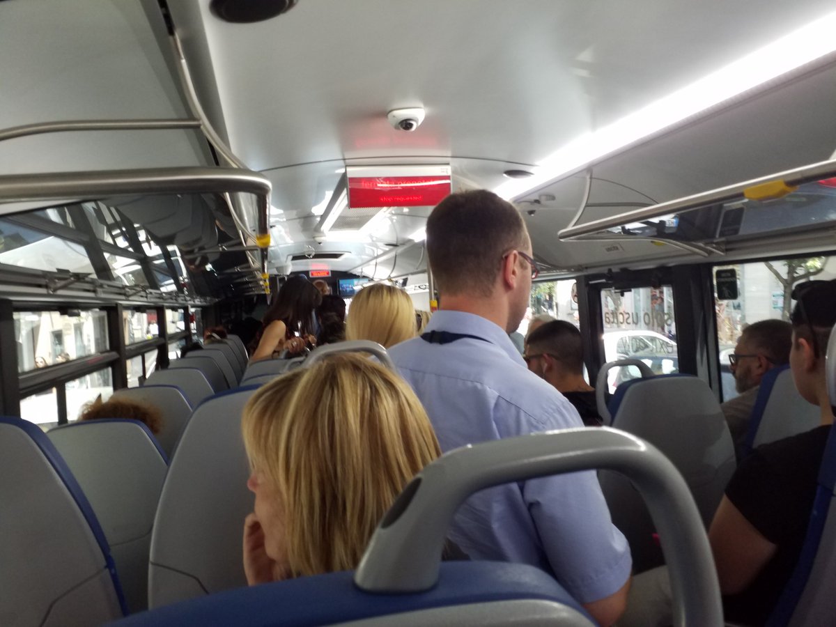 Orrudamiano's tweet photo. #controlli @BusCotral
#grazie #buscotral
In questo nuovo bus
Oggi #25giugno 2018
@nzingaretti @RegioneLazio @visit_lazio https://t.co/47tEW5LEit