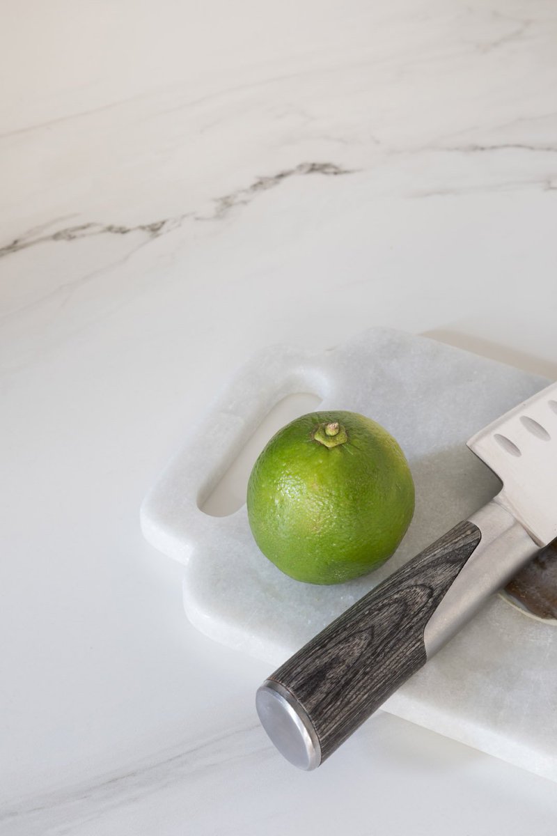 CRLstone's tweet photo. #surfaceoftheweek Marvellous marble is the interior design trend of the moment. Our Ceralsio Calacatta Gris has a timeless elegance. @paullmcraig https://t.co/TnSw32sgtY