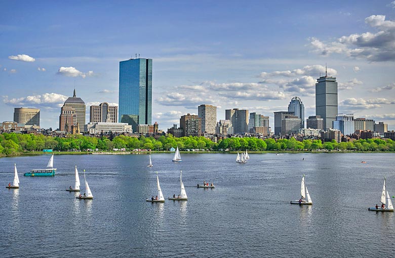 9 alternative things to see and do in #Boston bit.ly/2IqkJr8 <a href="/SamShillabeer/">Samantha Shillabeer</a> #travel #america #ttot