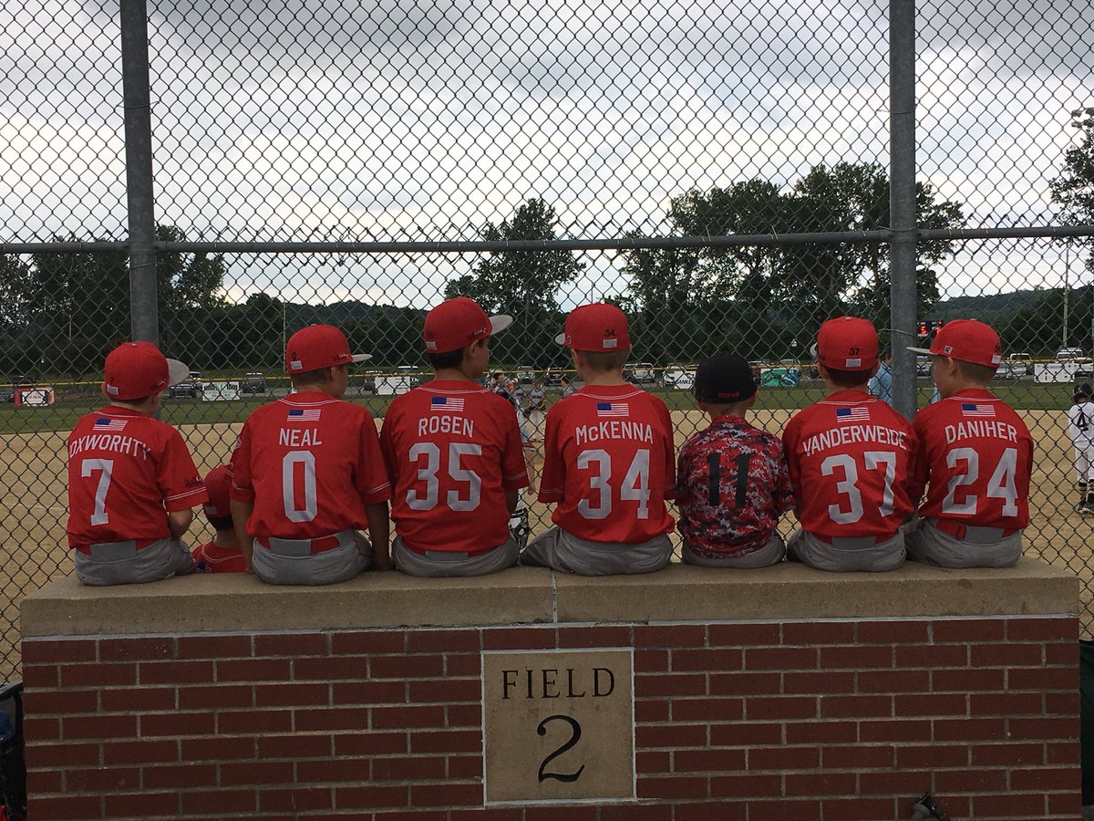 Titans913's tweet photo. #Titans #TitansBaseball #TheHuffGroup #GuaranteedRate #BaseballBrothers https://t.co/k6v3DE8DdZ