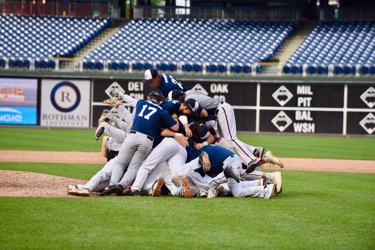 CHW_Baseball's tweet photo. Thank you to the @Phillies &amp; the Carpenter Cup committee for all the time &amp; effort they put in to hosting this prestigious tournament. Special thanks to @paulbogosian as he served as an integral part of the event &amp; took many of the photos our guys will have to remember this run. https://t.co/EBgGWQYgrQ
