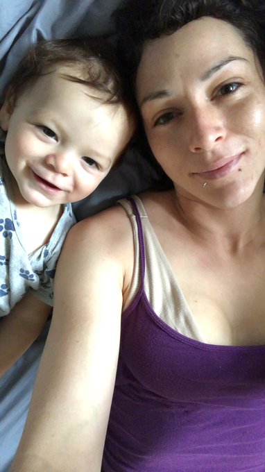 Never been more in love with another living thing💕 https://t.co/7Xv6GT6Xfc