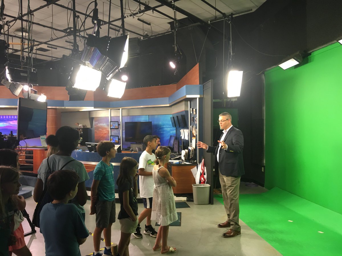 News Director <a href="/WHSVjaywebb/">Jay Webb</a> briefs the Explore More summer camp participants as they get ready to Run the Newsroom for the week. What a great opportunity for these kids. Thanks <a href="/WHSVnews/">WHSVnews</a>