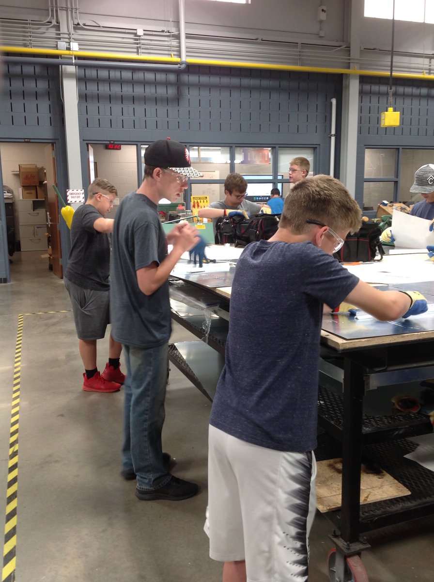 mrwilliamshvac's tweet photo. Really enjoyed my Tech Quest 2018 Metal Working class last week https://t.co/2haUuFPbTt