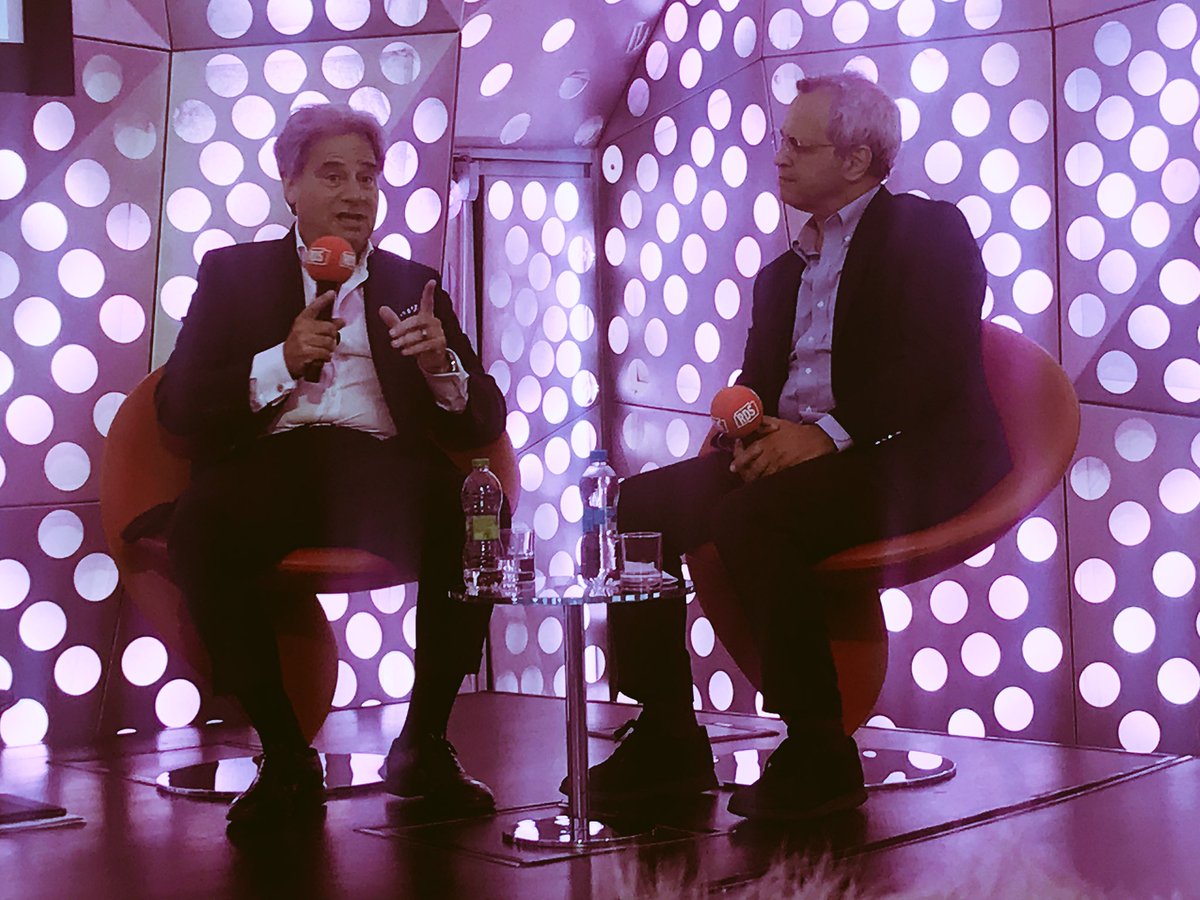 FrasMiriam's tweet photo. One of the challenges of investing in Italy is "Predictability". @_JeffreyHedberg @WindTreOfficial CEO https://t.co/ZOEm3pU7Ej