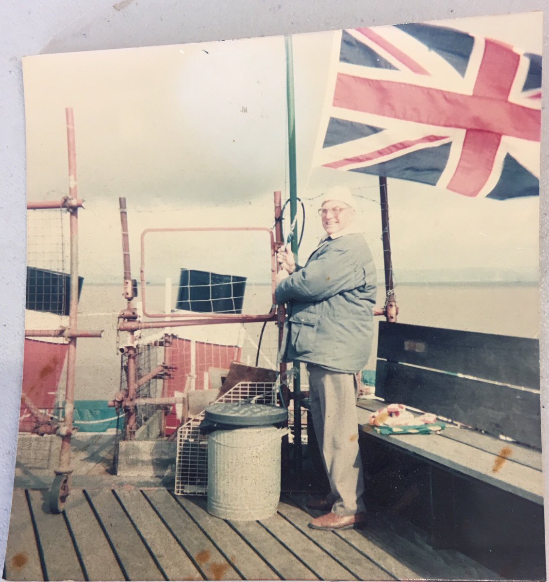 ArchiveClevedon's tweet photo. Today we’ve received wonderful donations of photos, films, documents, ephemera which will form the Ralph Fryer Collection. Ralph was Chairman of the Pier Supporters Club for many years, helping to save the pier and leaving such a fab legacy. Thankyou to his daughter Jackie. https://t.co/DM9zsQkcCo