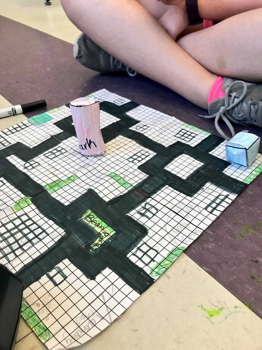 Miss_Keougah's tweet image. Wrapping up our #Geometricity projects today! #MathProjects #HandsOn