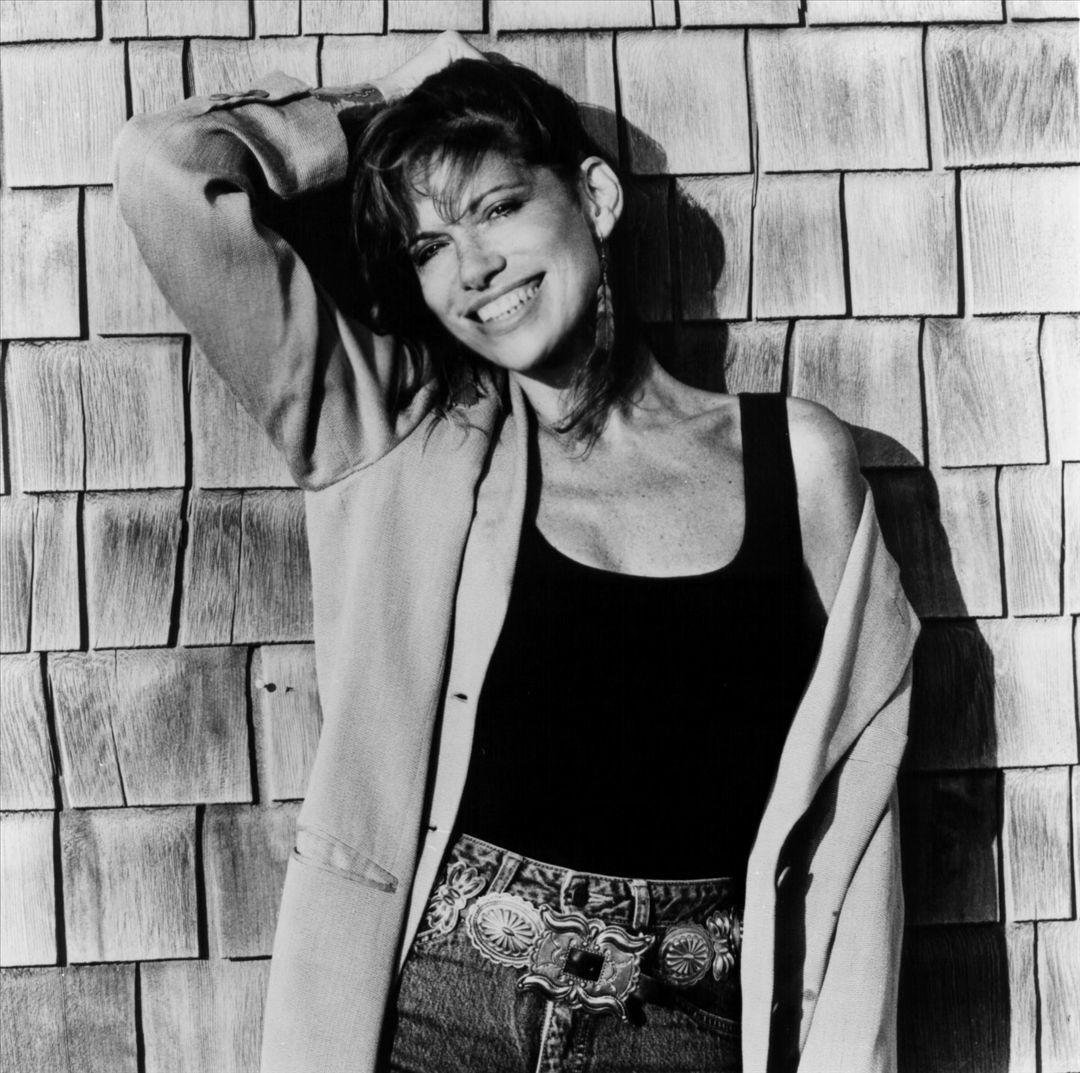 Happy birthday, Carly

I m listening to Carly Simon   