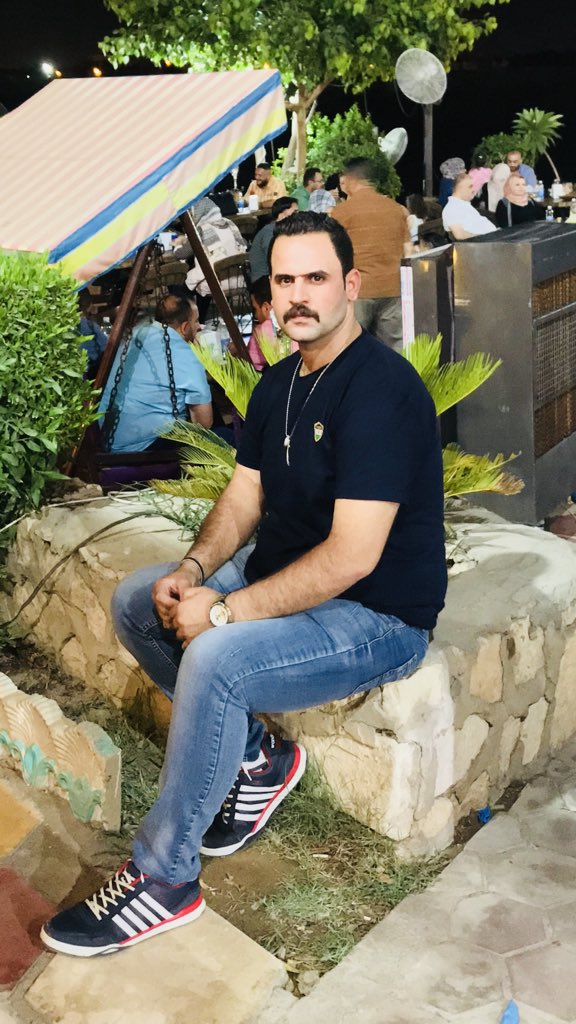 aamr1albashaa's tweet photo. وما الحب الا للعاشقين خمراً وما هم بسكارا/بقلمي https://t.co/Rc1EQ0ICbG