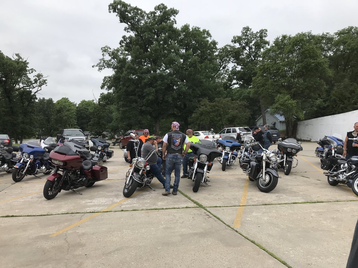 alilshedevil's tweet photo. Thank you for all for your support! We reached our goal for the sidecar  thanks https://t.co/segDgrItAX