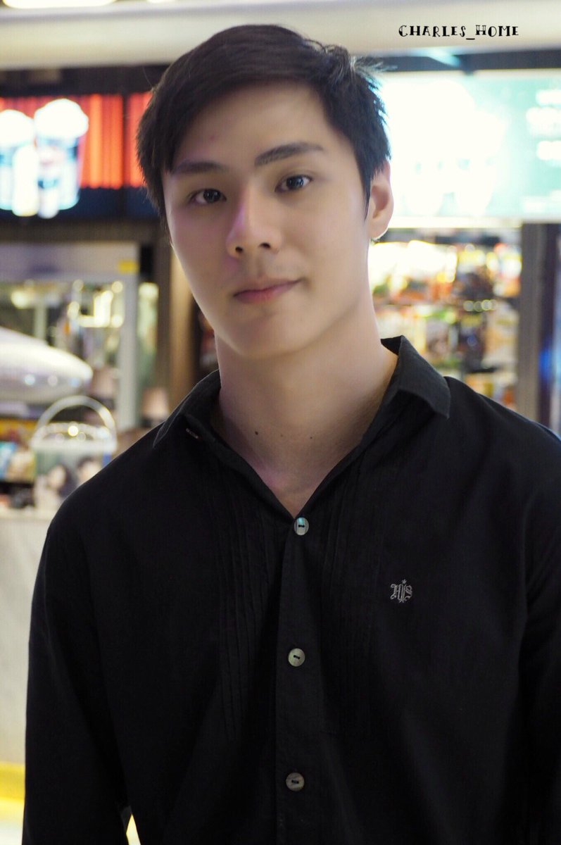 CharlesHome4's tweet photo. ไม่เจอกันนานคิดถึงงงงกันบ้างไหม ??? แต่แอดคิดถึงงงงงมากๆๆๆ เจอกันแว๊บบเดียวเอง 😭😭😭 https://t.co/HPF9lACxdE